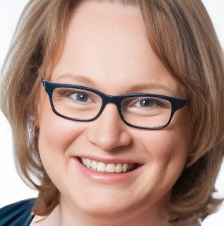 Frau Berit Kramer