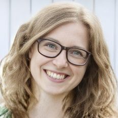 Frau Maike Hartlehnert