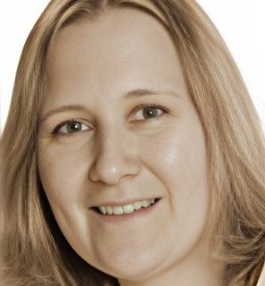 Frau Tina Hawacker