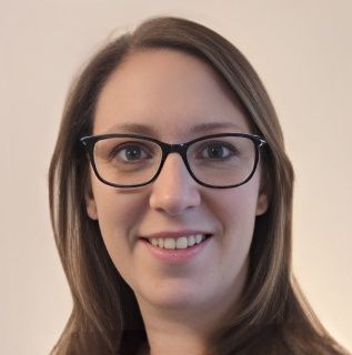 Frau Charlotte Fredenhagen