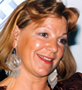 Frau Christine Stettner