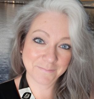Frau Simone Radloff