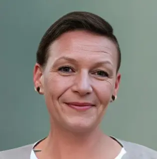 Juliane Bauer