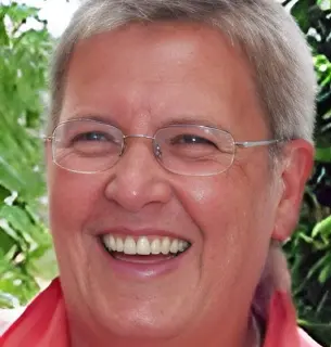Freia Hebel