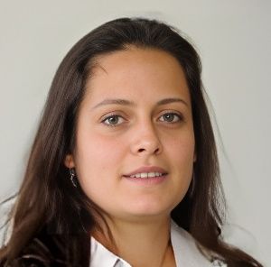 Frau Tamara Schmitt