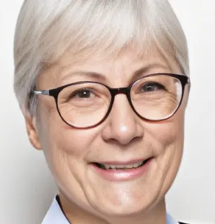 Bettina Knörr